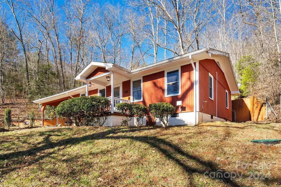 348 Mount Hebron RD, Old Fort, NC 28762