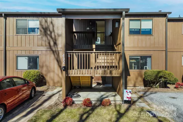 319 Greenville HWY #Unit #402, Brevard, NC 28712