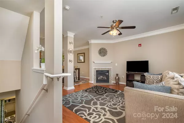 Charlotte, NC 28269,6403 Terrace View CT