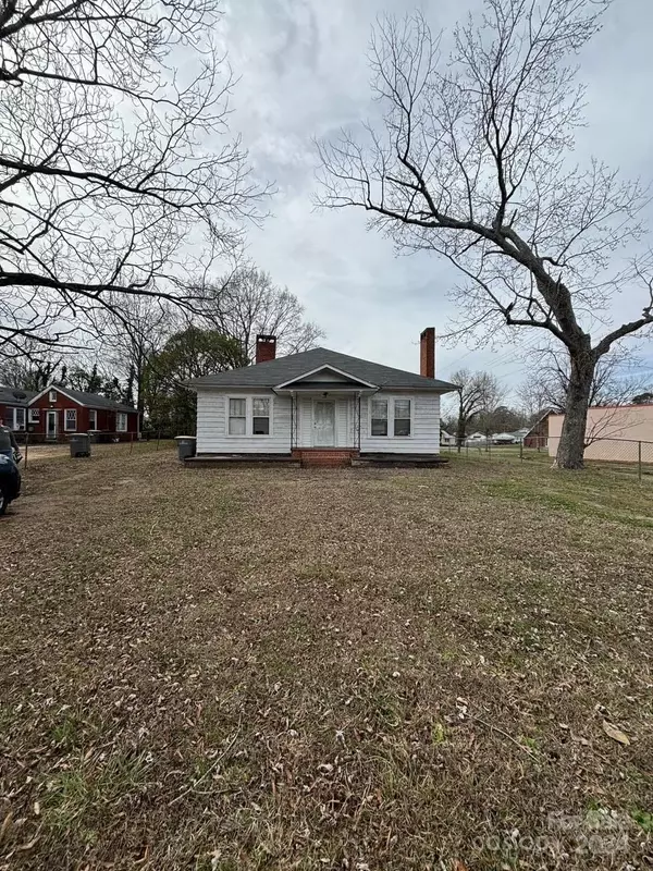 518 Old Centergrove RD, Kannapolis, NC 28083