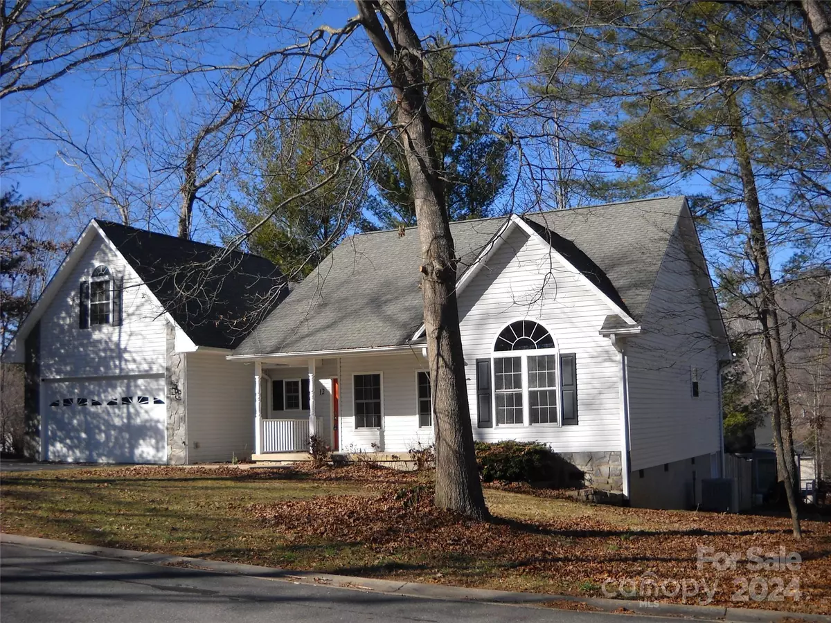 Candler, NC 28715,12 Helen Holcombe WAY