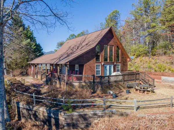 670 Tahlfield RD, Sylva, NC 28779
