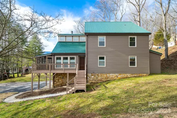 Waynesville, NC 28786,85 Blink Bonny DR