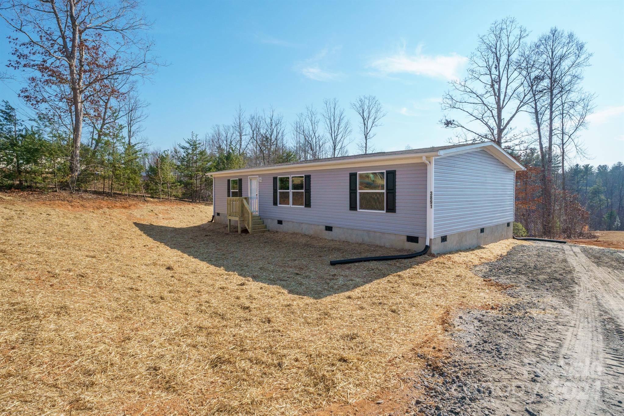 Lenoir, NC 28645,3891 Goshawk DR