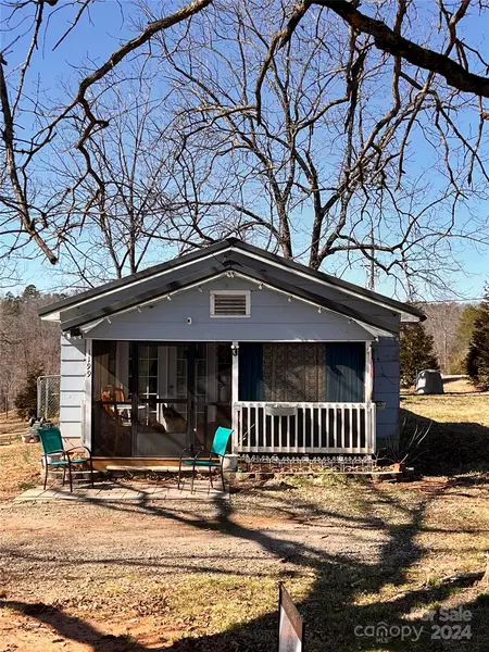 1199 Mcentire RD, Rutherfordton, NC 28139