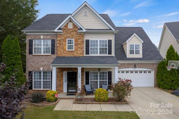 3007 Shady Knoll CIR, Matthews, NC 28104