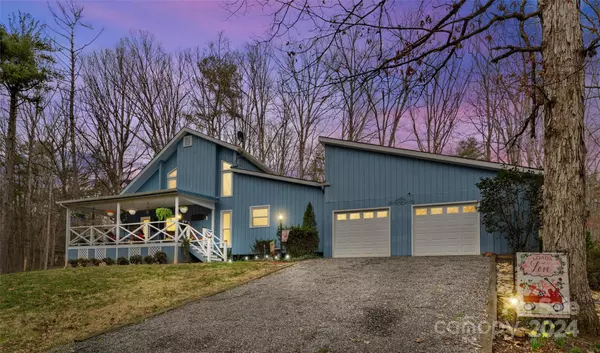 209 Eastwood Park CIR SE, Lenoir, NC 28645
