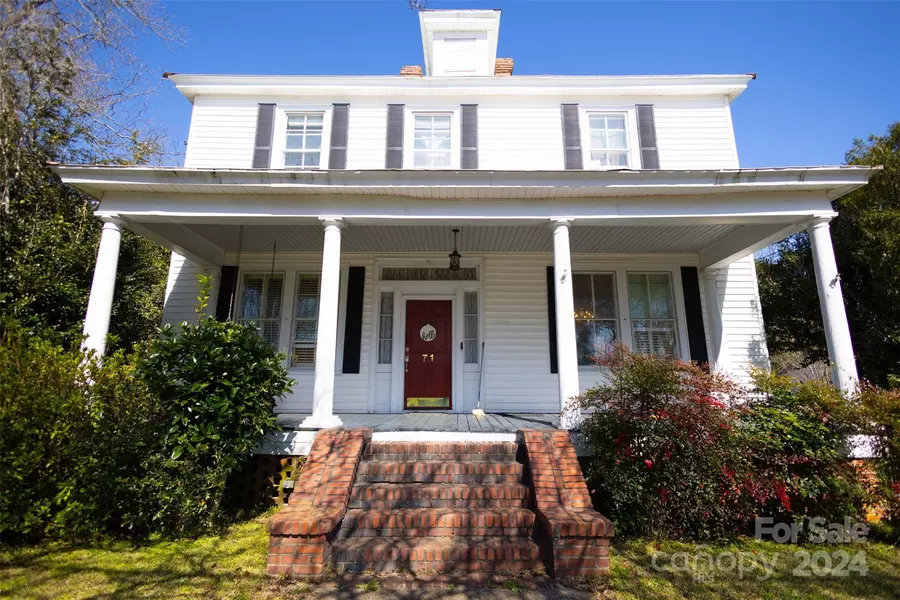 71 Richards ST, Denmark, SC 29042