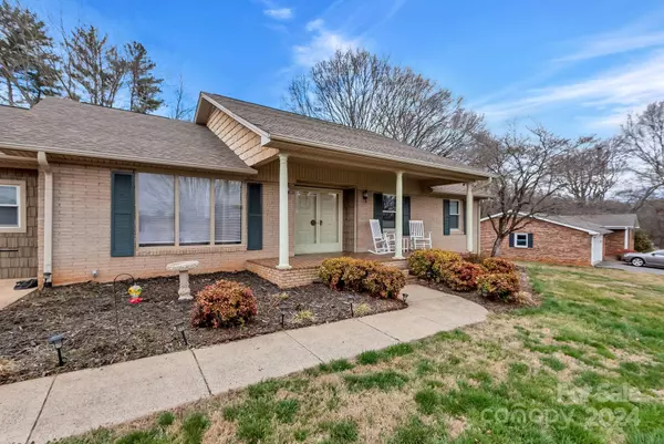 State Road, NC 28676,222 Grassy Creek DR