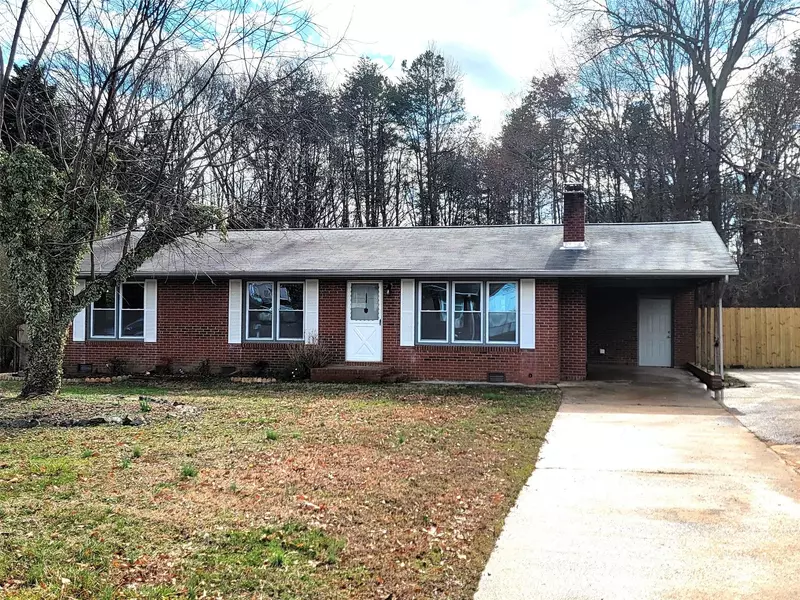 121 Lou DR, Gastonia, NC 28052