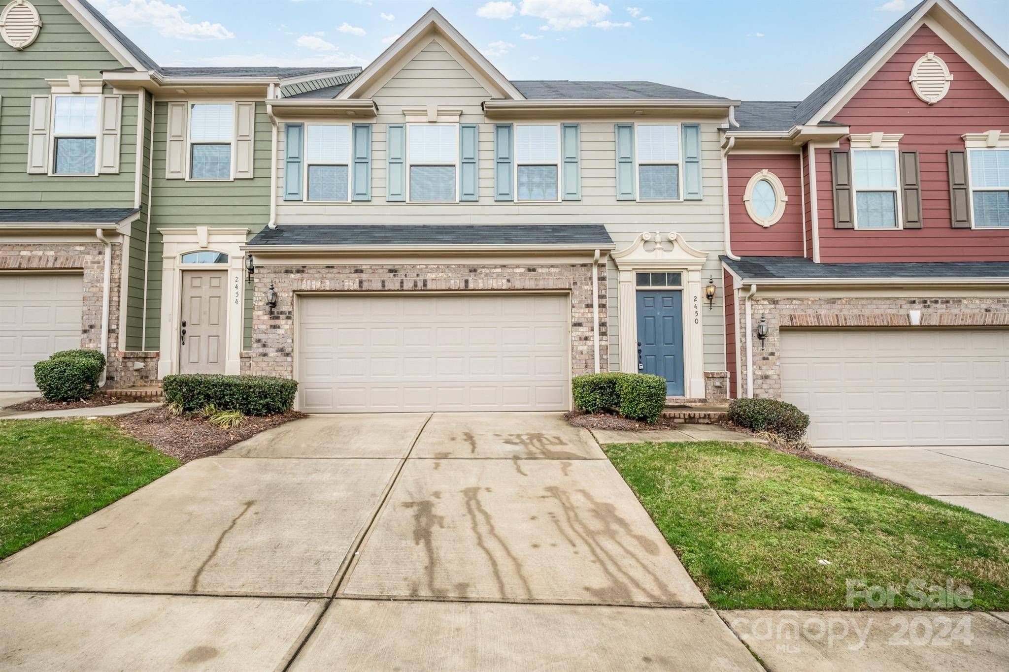 2450 Alyssa LN, Charlotte, NC 28208