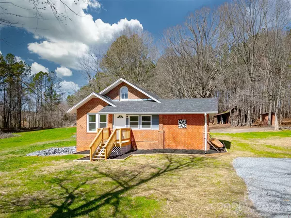 32003 Kendalls Church RD, New London, NC 28127