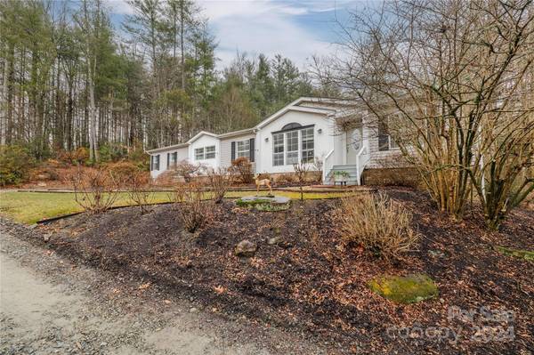 Penrose, NC 28766,273 Bye Leaf Cove RD