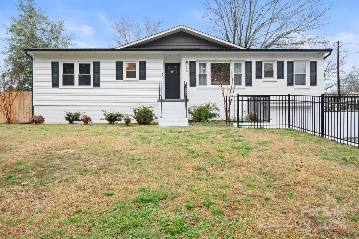 Kannapolis, NC 28083,593 Earley ST