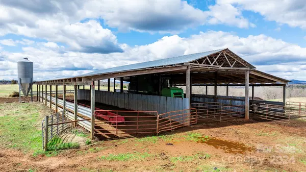 Hiddenite, NC 28636,200 Keever LN