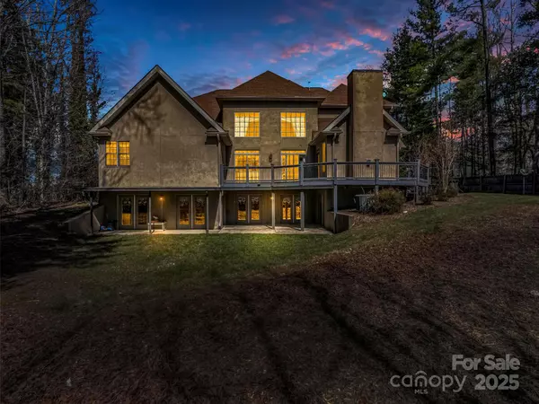 Fletcher, NC 28732,84 Bloomingdale DR