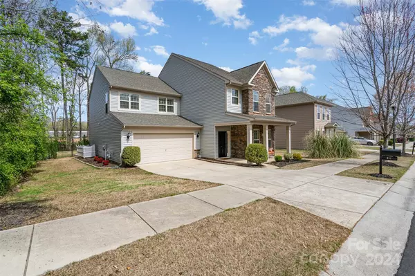 Huntersville, NC 28078,211 Quail XING