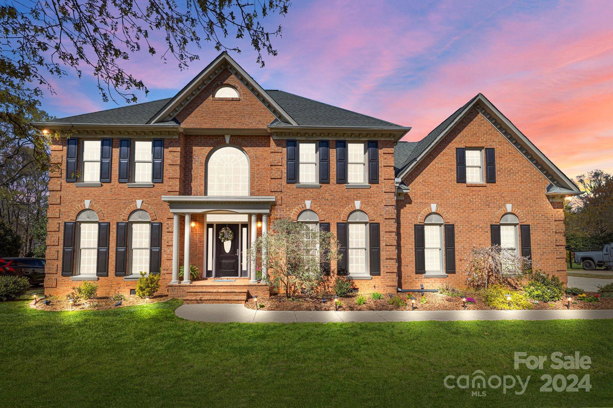 Charlotte, NC 28277,10910 Megwood DR