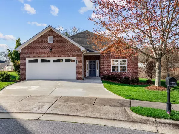 Statesville, NC 28677,113 Sweet Oaks LN