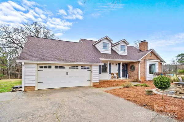 1750 Old Nc 27 HWY, Mount Holly, NC 28120