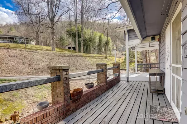 Cullowhee, NC 28723,950 S Country Club DR