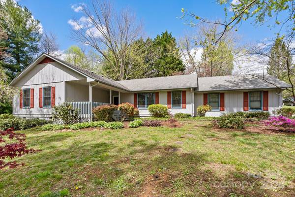 106 Bell RD, Asheville, NC 28805