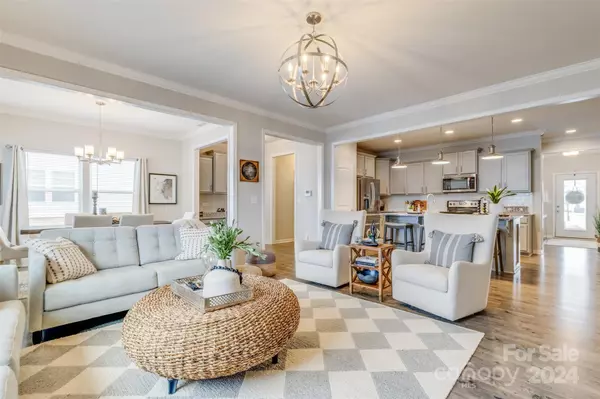 424 Tayberry LN, Fort Mill, SC 29715