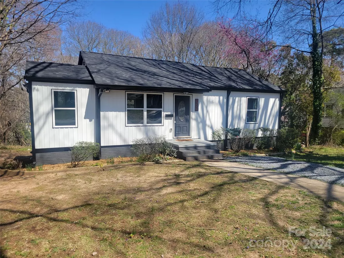 Gastonia, NC 28054,1502 Mccormick AVE