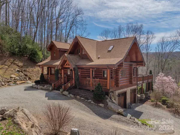 Asheville, NC 28803,2 Whispering Rock LN