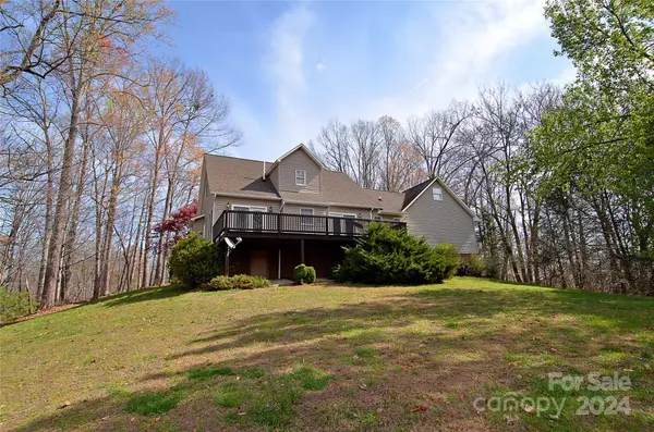 Nebo, NC 28761,322 Cobblestone DR