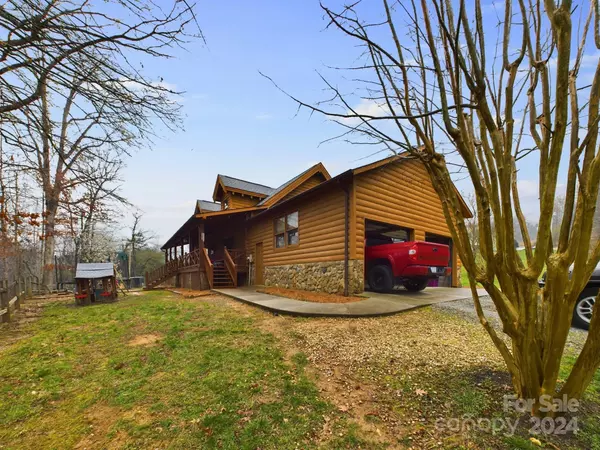 Taylorsville, NC 28681,67 Little Country LN