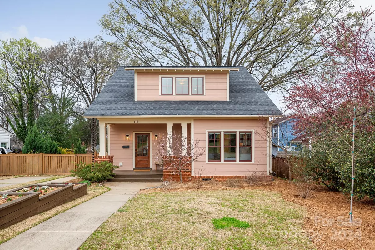 Charlotte, NC 28216,115 Latham PL