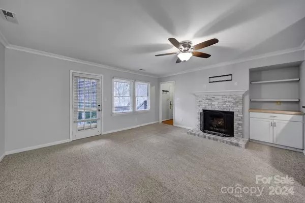 Charlotte, NC 28226,3703 Colony Crossing DR