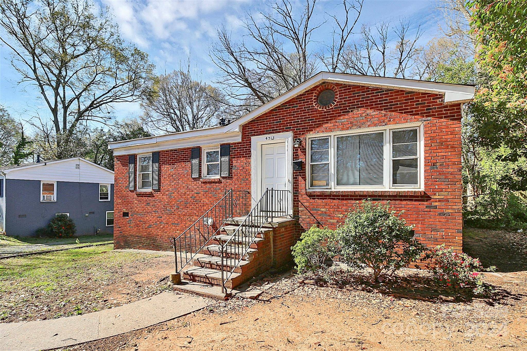 4317 Welling AVE, Charlotte, NC 28208