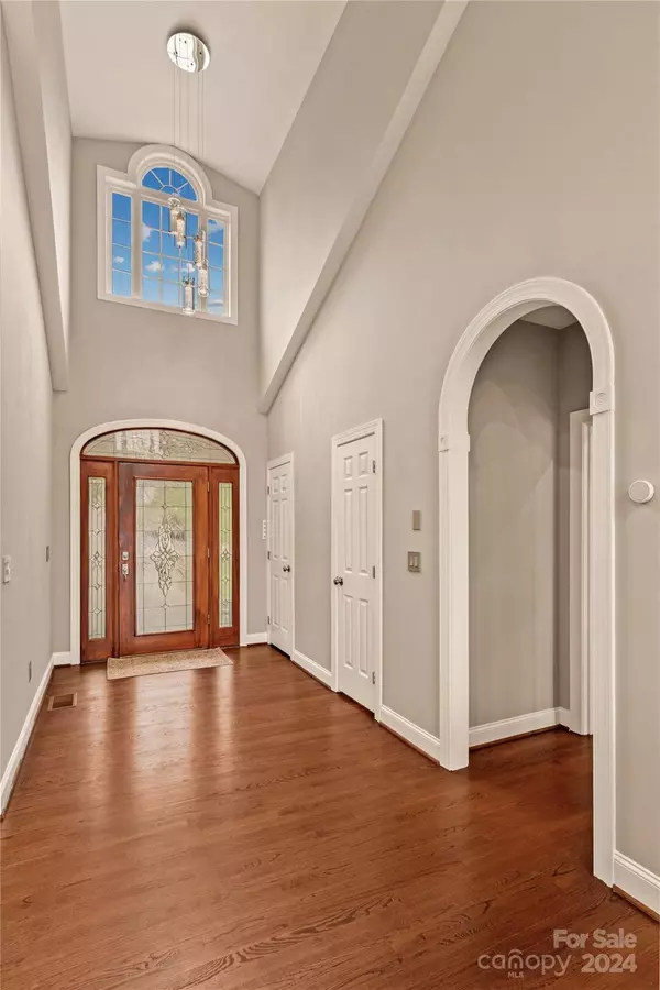 Statesville, NC 28677,226 Grayrock DR