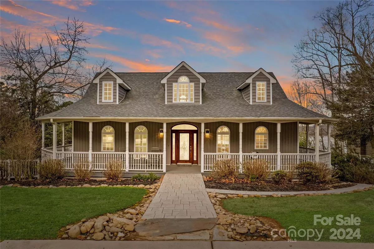 Statesville, NC 28677,226 Grayrock DR