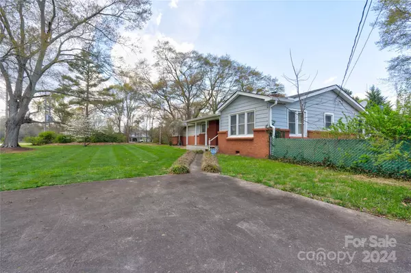 Mooresboro, NC 28114,5006 Ellenboro RD