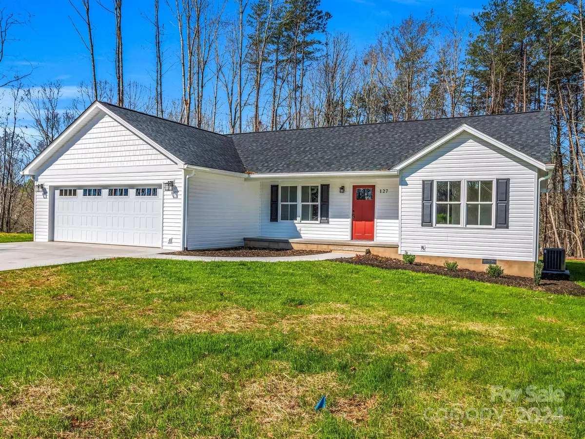 Forest City, NC 28043,127 Tallyhoe ST