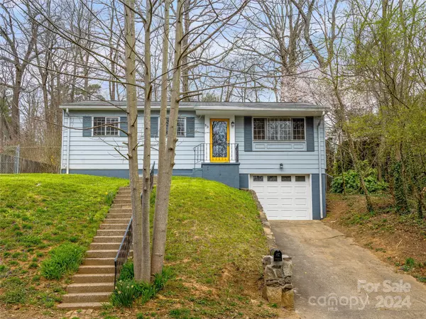 53 Greeley ST,  Asheville,  NC 28806