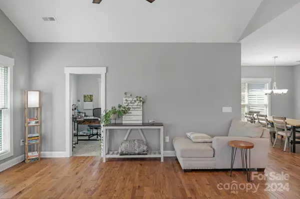 Salisbury, NC 28146,1160 Long Creek LN