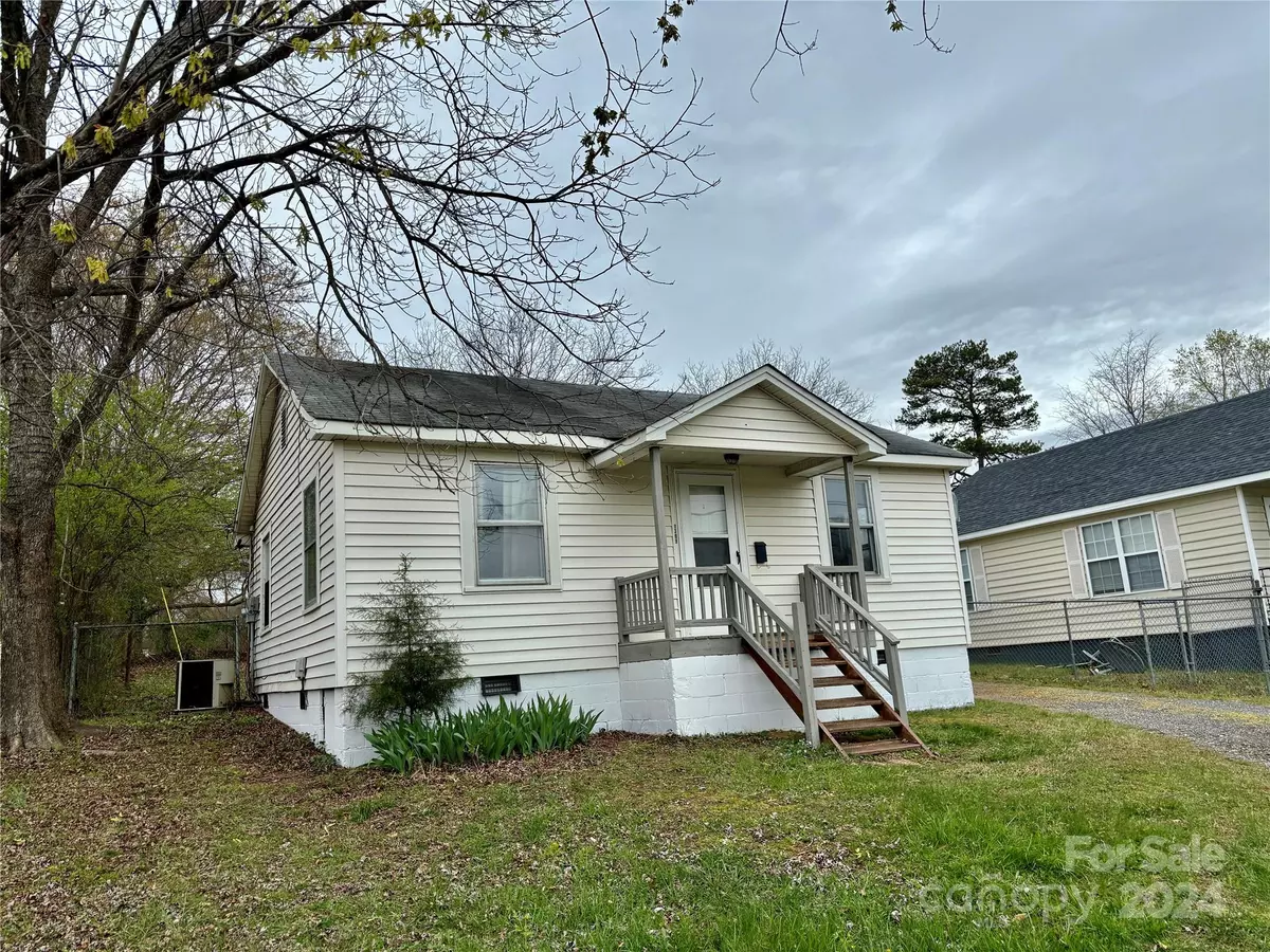 Hickory, NC 28601,1309 13th ST NE