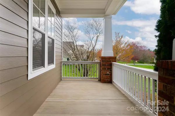 Mills River, NC 28759,167 Hollabrook Pkwy