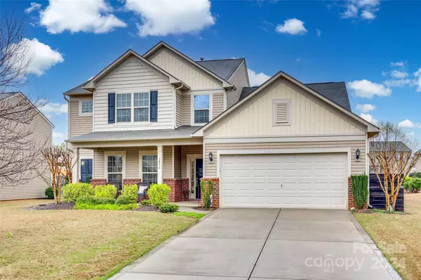 3890 Kestrel LN,  Fort Mill,  SC 29707