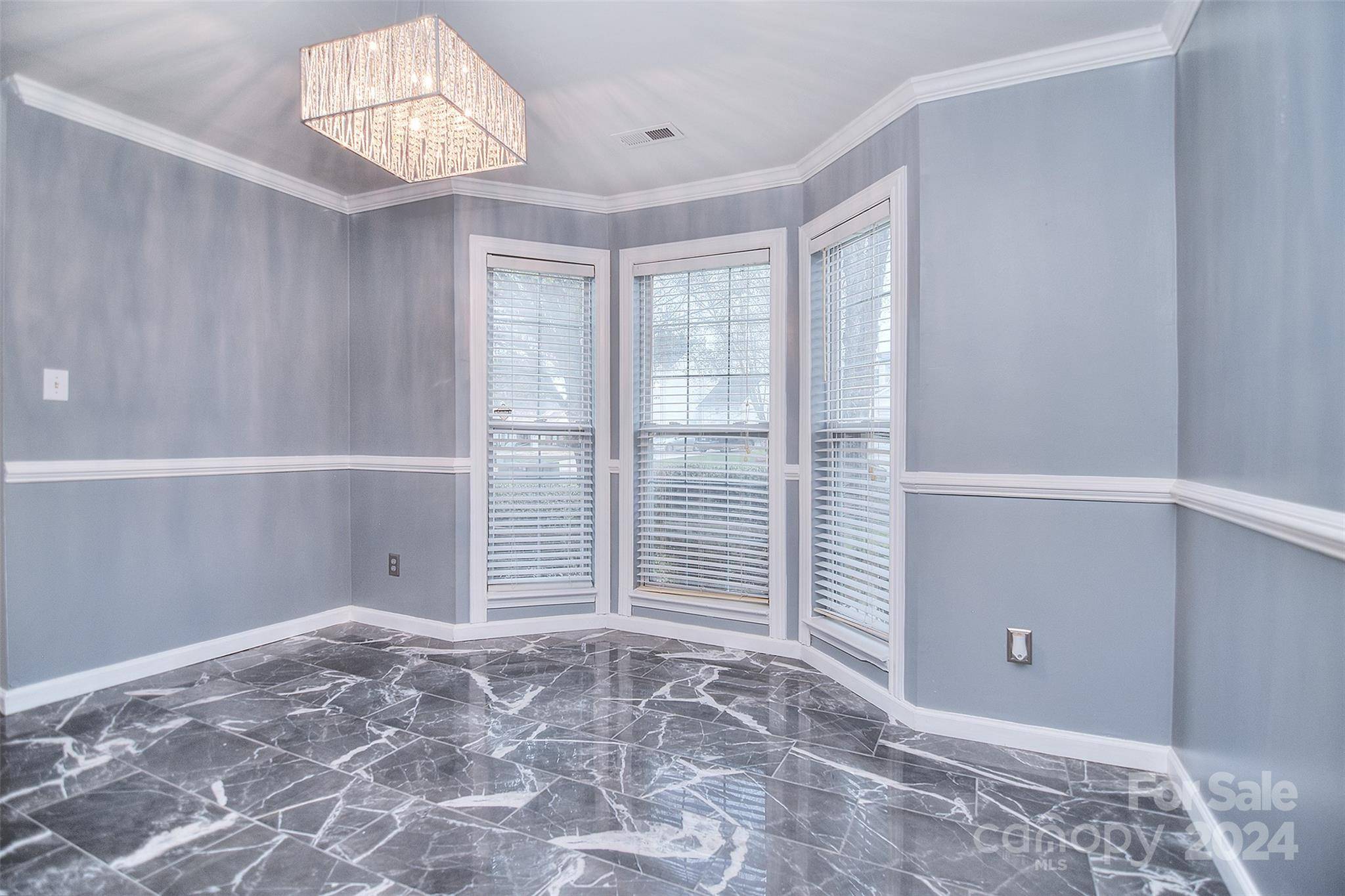 Charlotte, NC 28216,9223 Shenington PL
