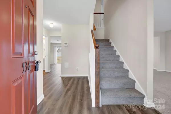 Columbia, SC 29229,536 Halleck LN