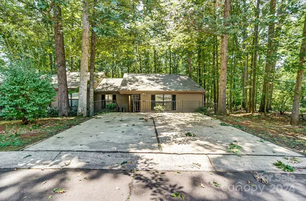 483 Sweetgum DR, Fort Mill, SC 29715