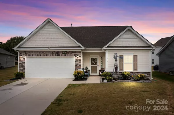Salisbury, NC 28144,810 Foxmeade CT