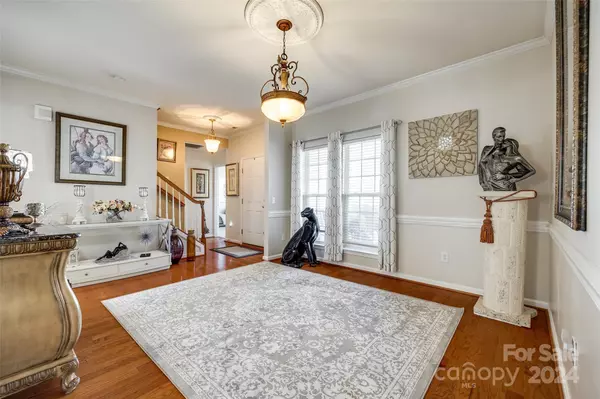 Lake Wylie, SC 29710,646 Springhouse PL