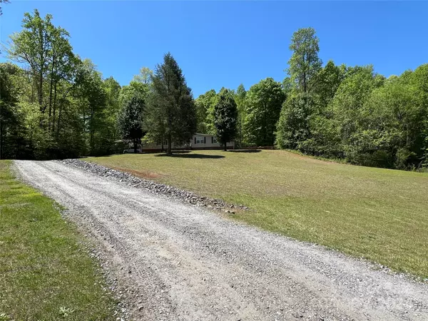 Marion, NC 28752,187 Ham Creek RD