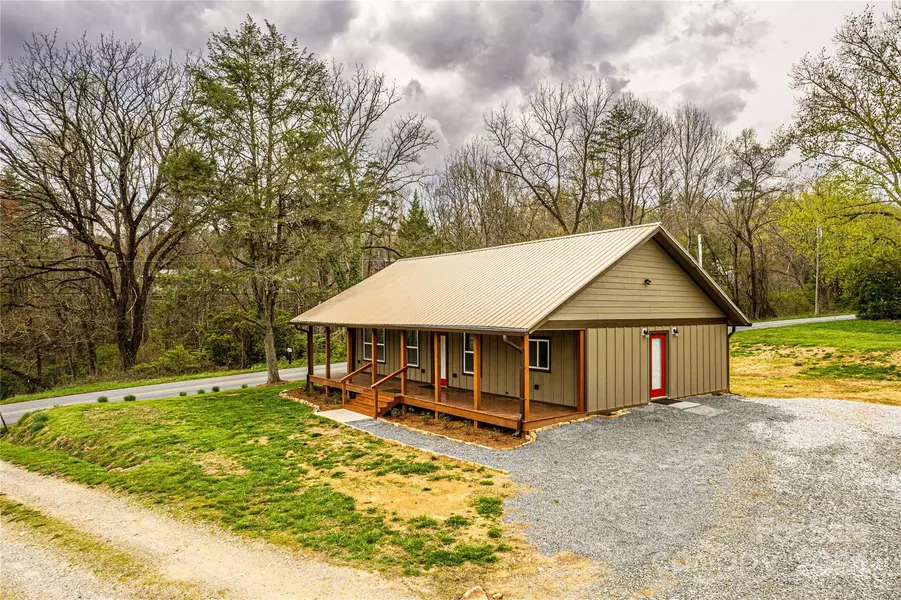 1233 Bryson BR, Bryson City, NC 28713